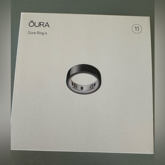 NWT Oura Ring 4 in Sleek Black size 11 - Picture 2 of 6